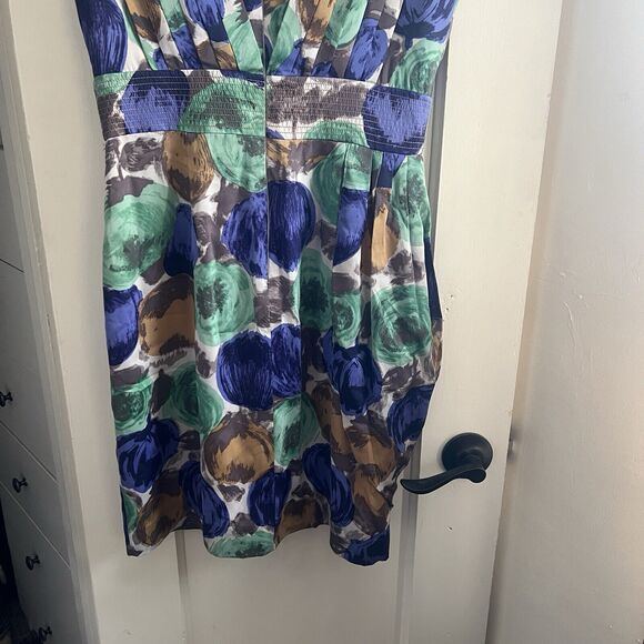 BCBG Silk Multicolor Green Floral Drape Pleated Dress Size 10 - Picture 14 of 14